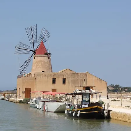 Case Vacanze Flamingo Holiday home Birgi Vecchi